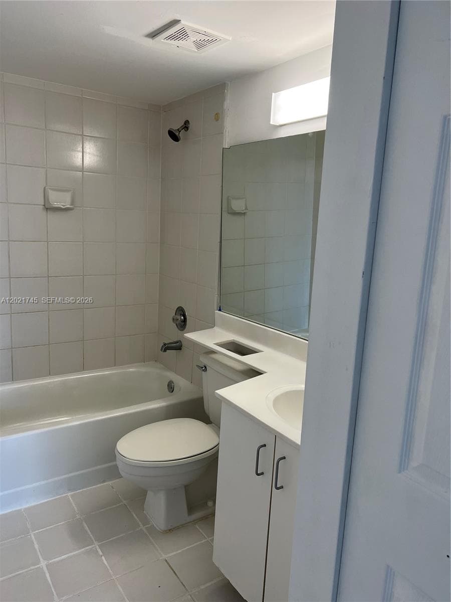 PARC CENTRAL · #616 in Aventura - Photo 14