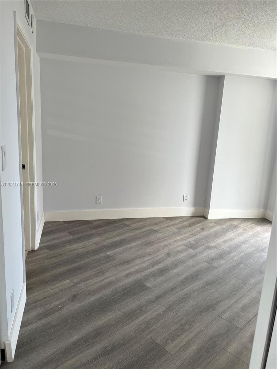 PARC CENTRAL · #616 in Aventura - Photo 11