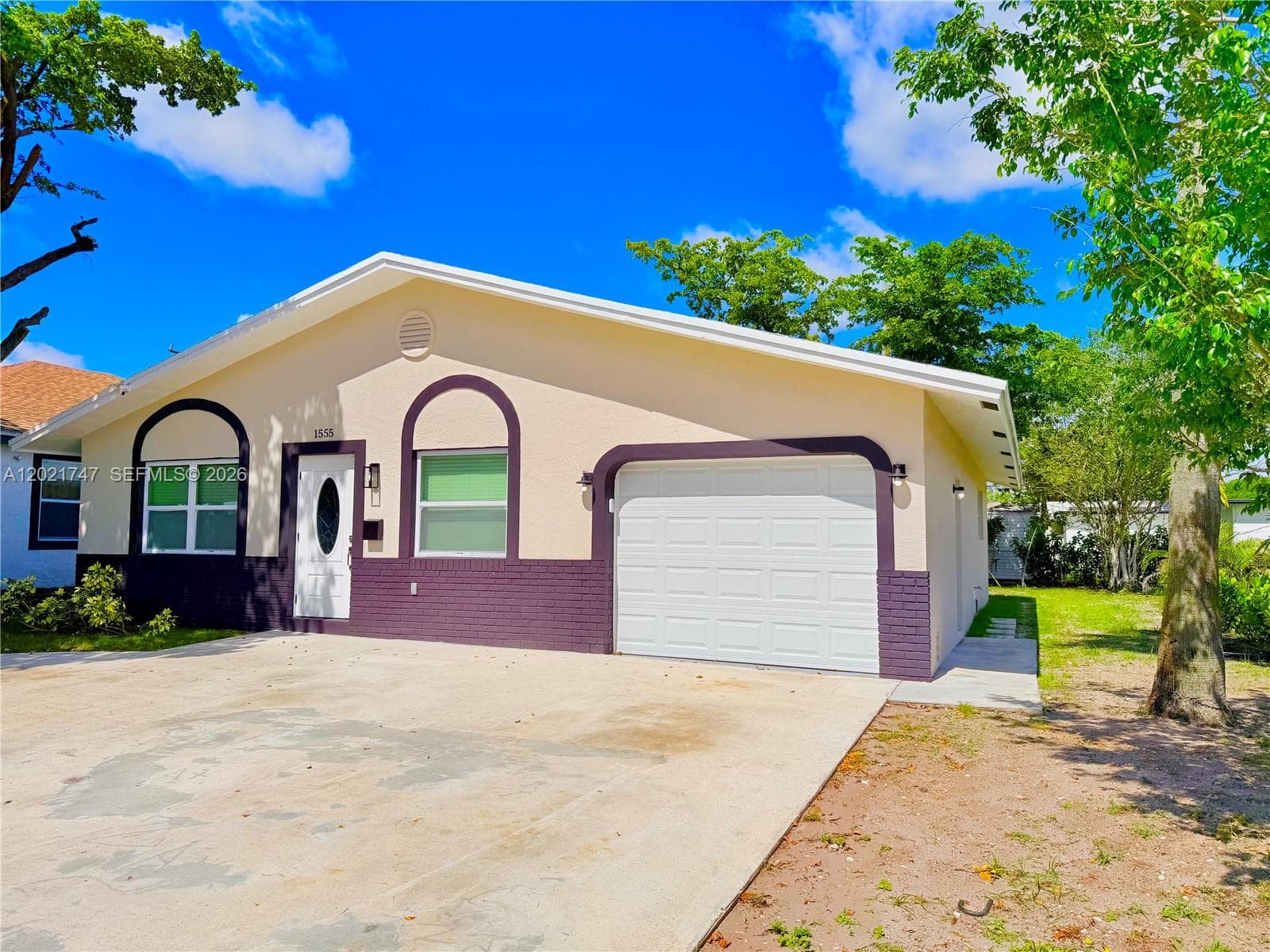 1555 NW 6th Ave photo 59