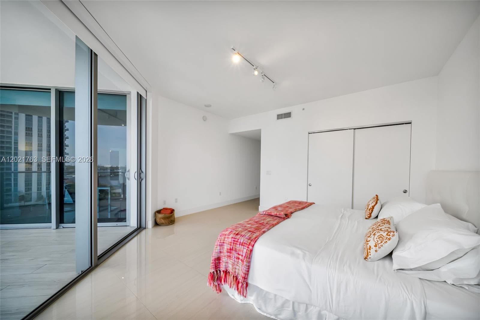 Marina Palms · #907 in North Miami Beach - Photo 27