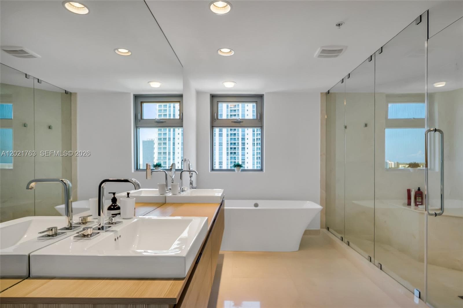 Marina Palms · #907 in North Miami Beach - Photo 20