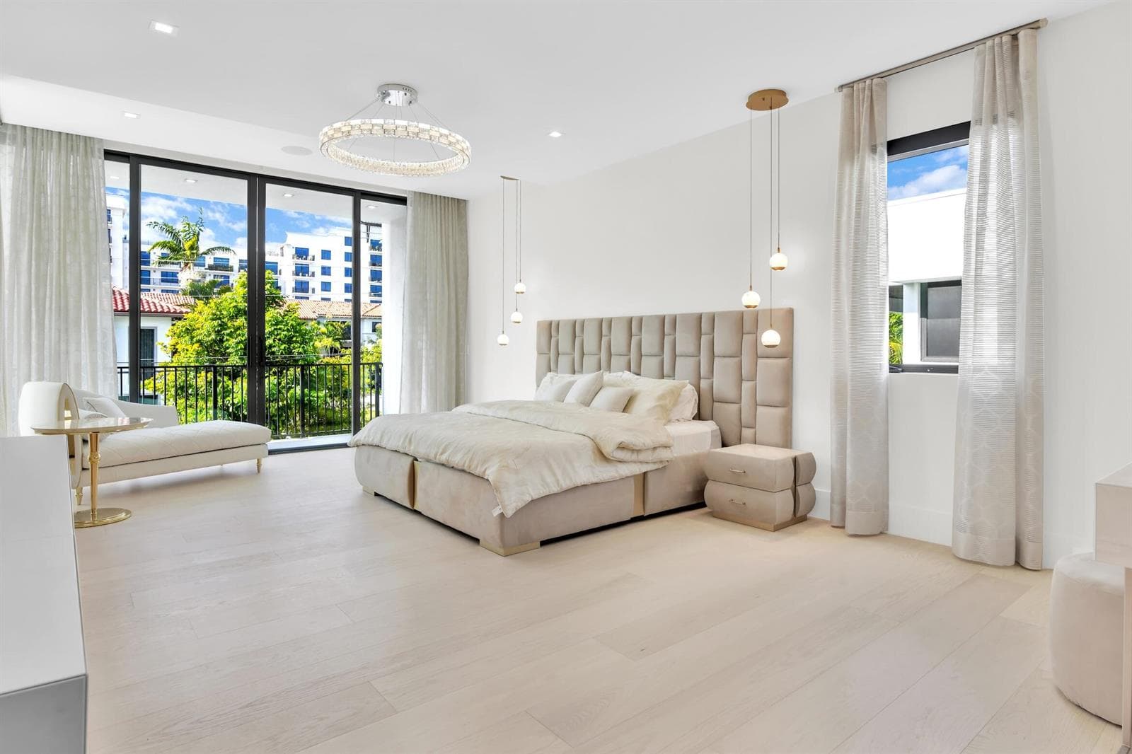 344 NE Second St, Boca Raton 2-62