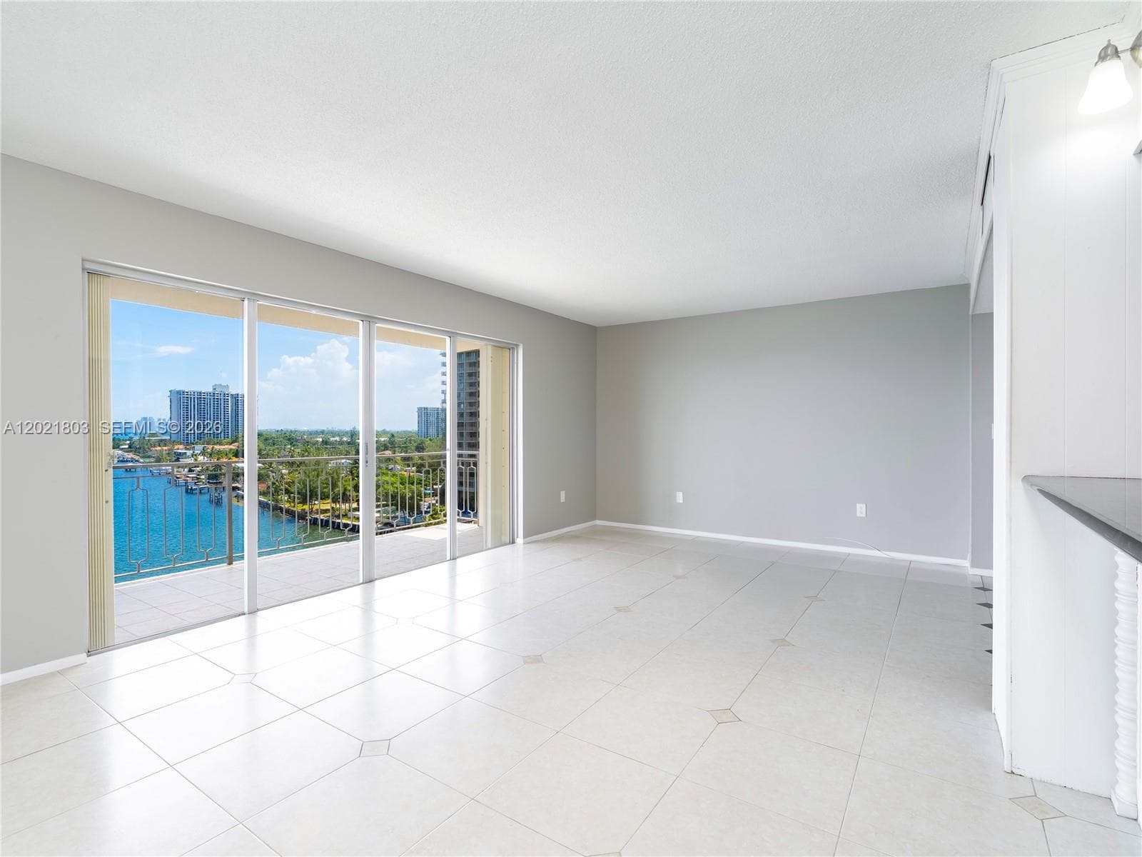JOCKEY CLUB CONDO · #912 in Miami - Photo 6