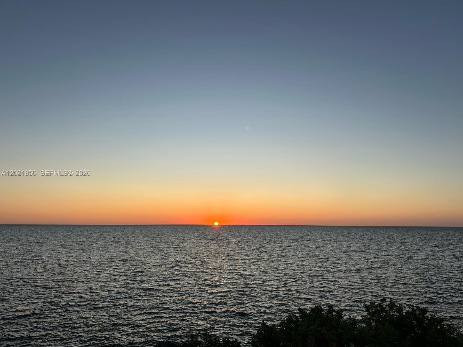 172 Valois Blvd photo 13