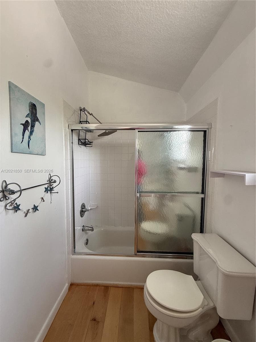 172 Valois Blvd photo 29