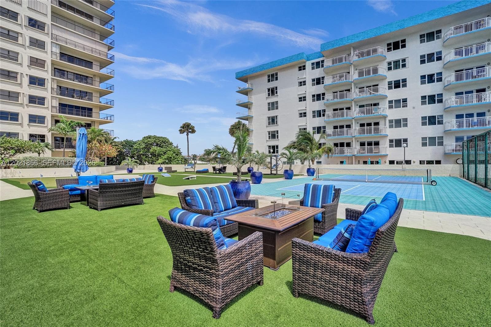 HAMPTON BEACH CLUB · #1012 in Lauderdale By The Sea - Photo 49
