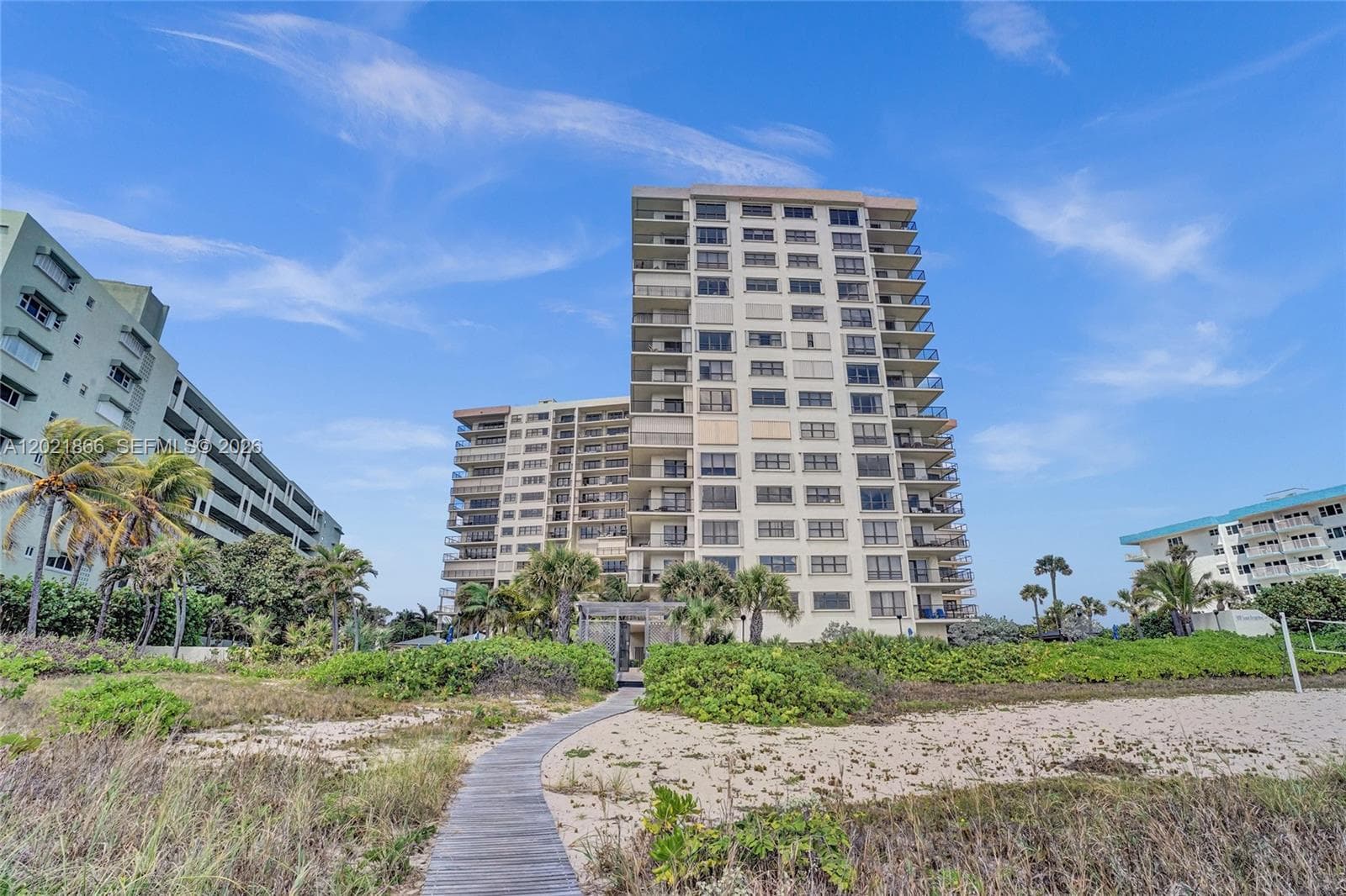 HAMPTON BEACH CLUB · #1012 in Lauderdale By The Sea - Photo 55