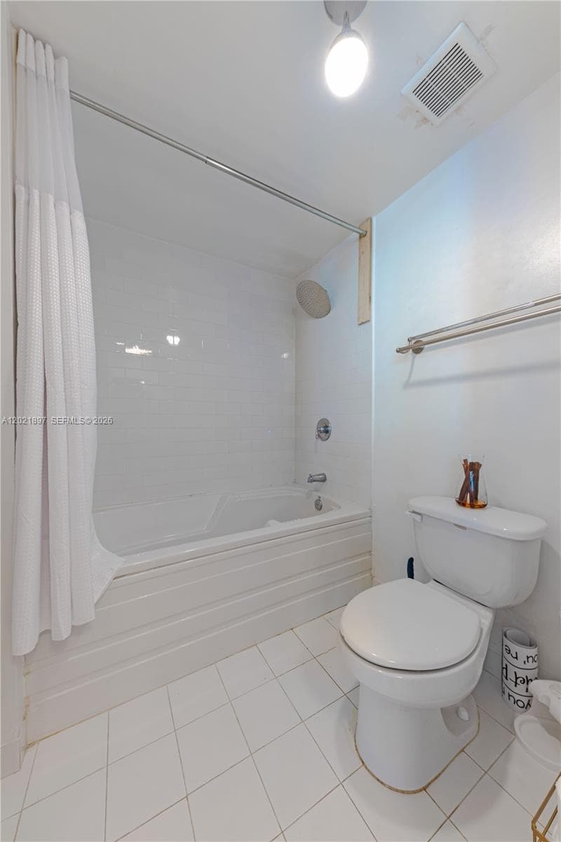 NEO VERTIKA CONDO · #2922 in Miami - Photo 24