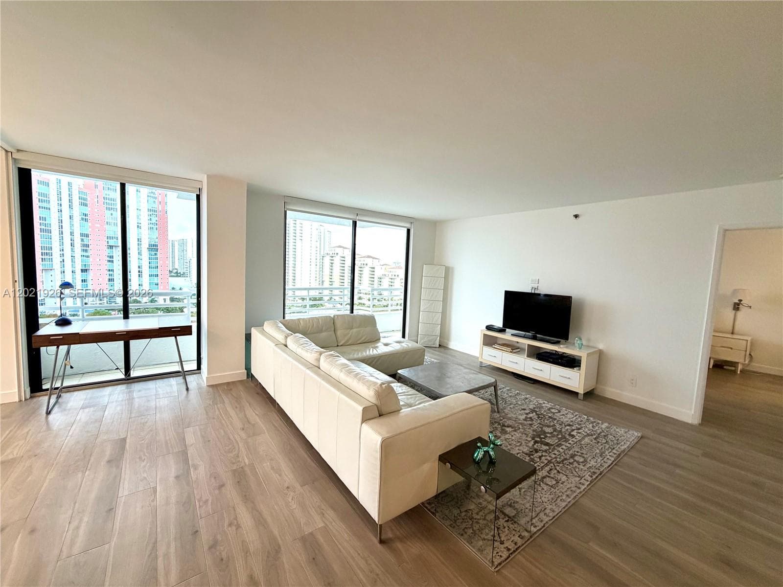 Parc Central East · #1713 in Aventura - Photo 17
