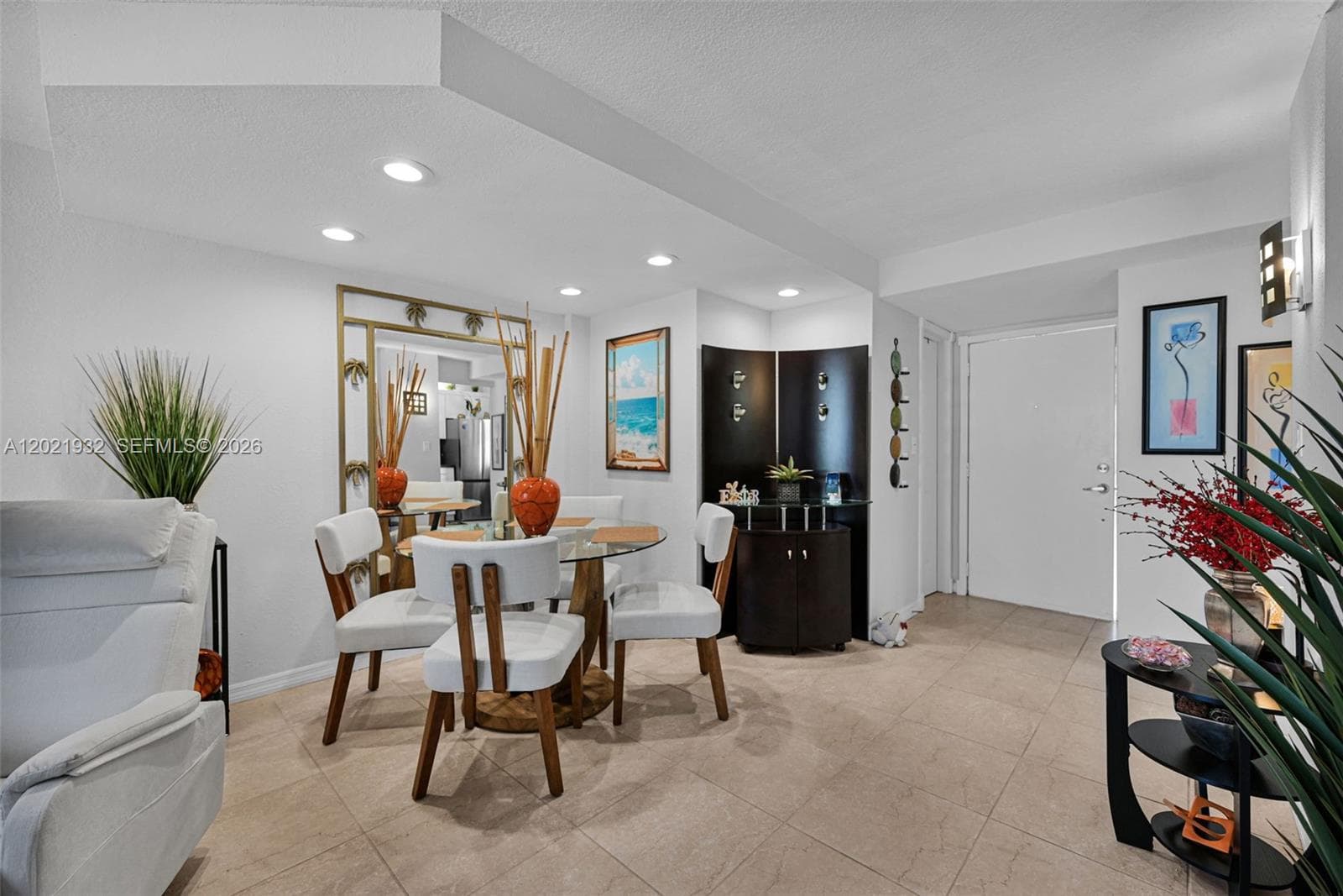 COLLINS PLAZA CONDO · #403 in Miami Beach - Photo 3