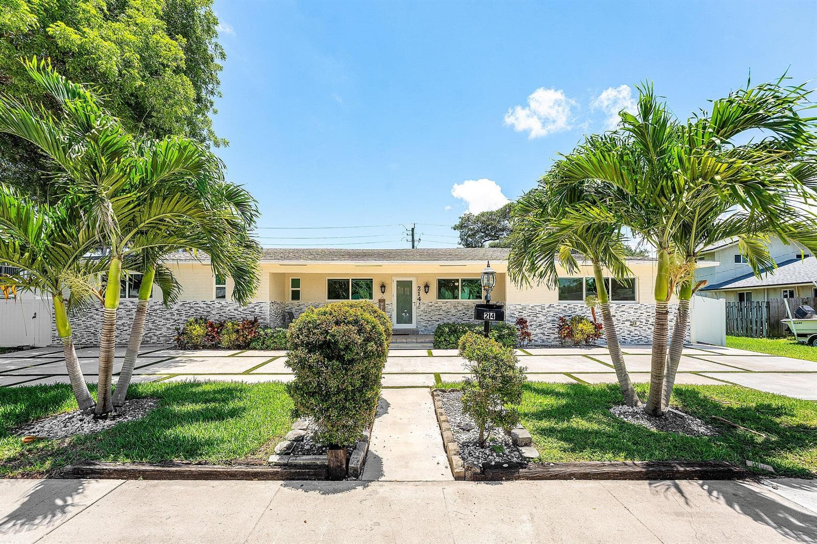 002-214Southeast5thStreet-DaniaBeach-FL-