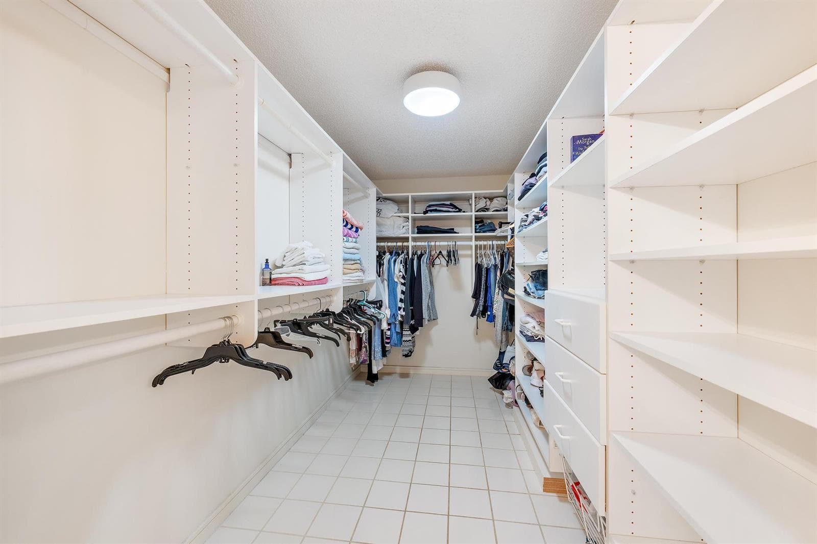 Walk in CLoset