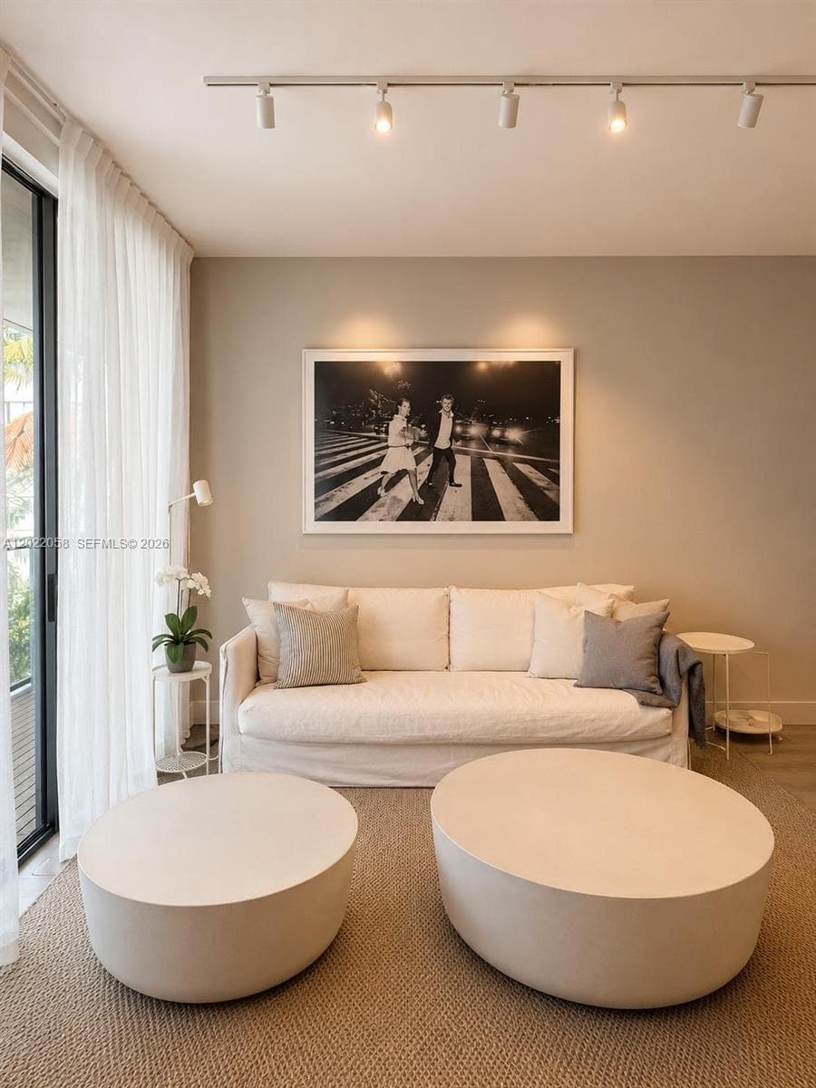 AVENTURA PARKSQUARE RESID · #712 in Aventura - Photo 2