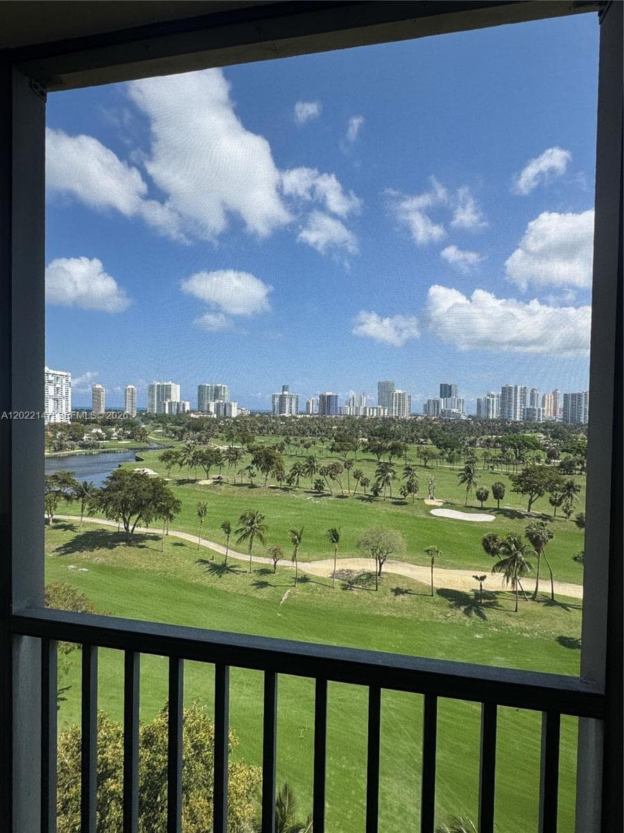 CORONADO CONDO TOWER I · #1205 in Aventura - Photo 5