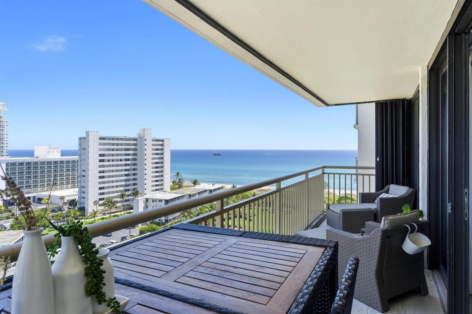 3400 N Ocean Drive #1207