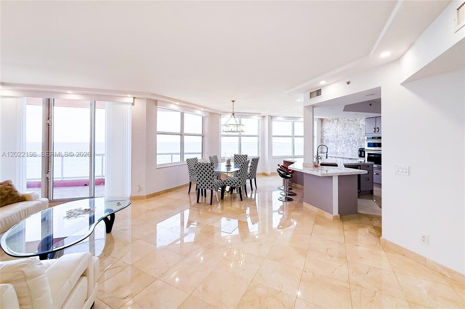PALMS TOWER ONE CONDO · #19B in Fort Lauderdale - Photo 4