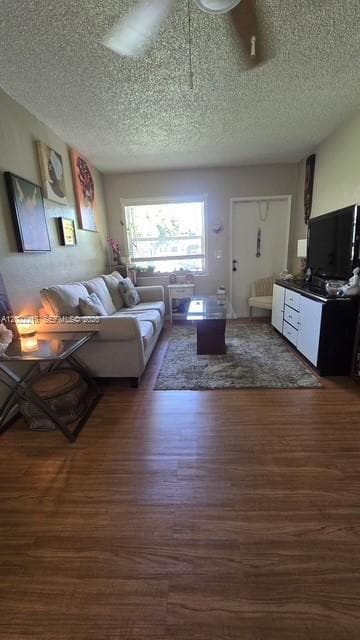 CRYSTAL COURT MANOR NO 5 · #2A in Hollywood - Photo 14