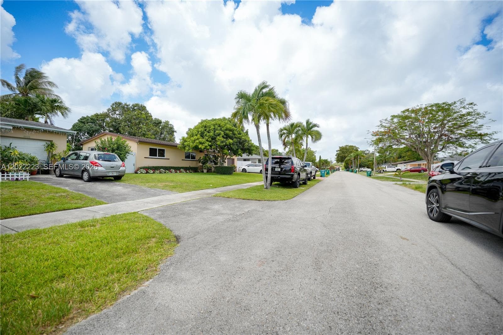9921 SW 165th Ter photo 34