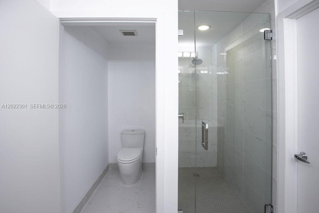 THE HARBOUR · #403 in North Miami Beach - Photo 12