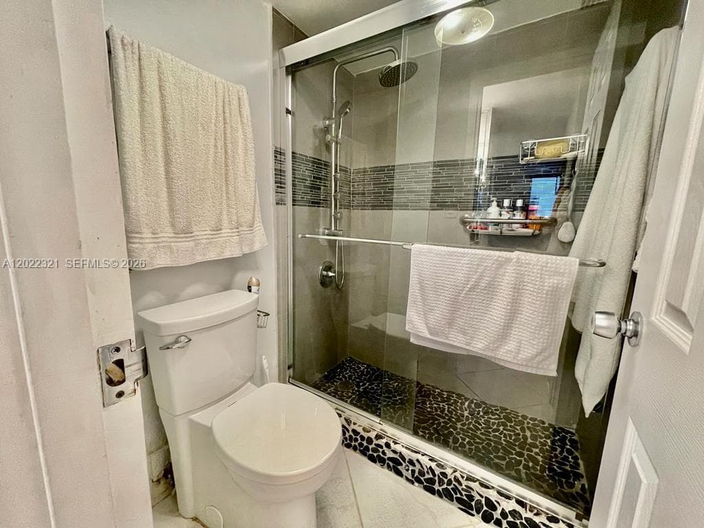 PARKER PLAZA CONDO ESTATE · #801 in Hallandale Beach - Photo 3