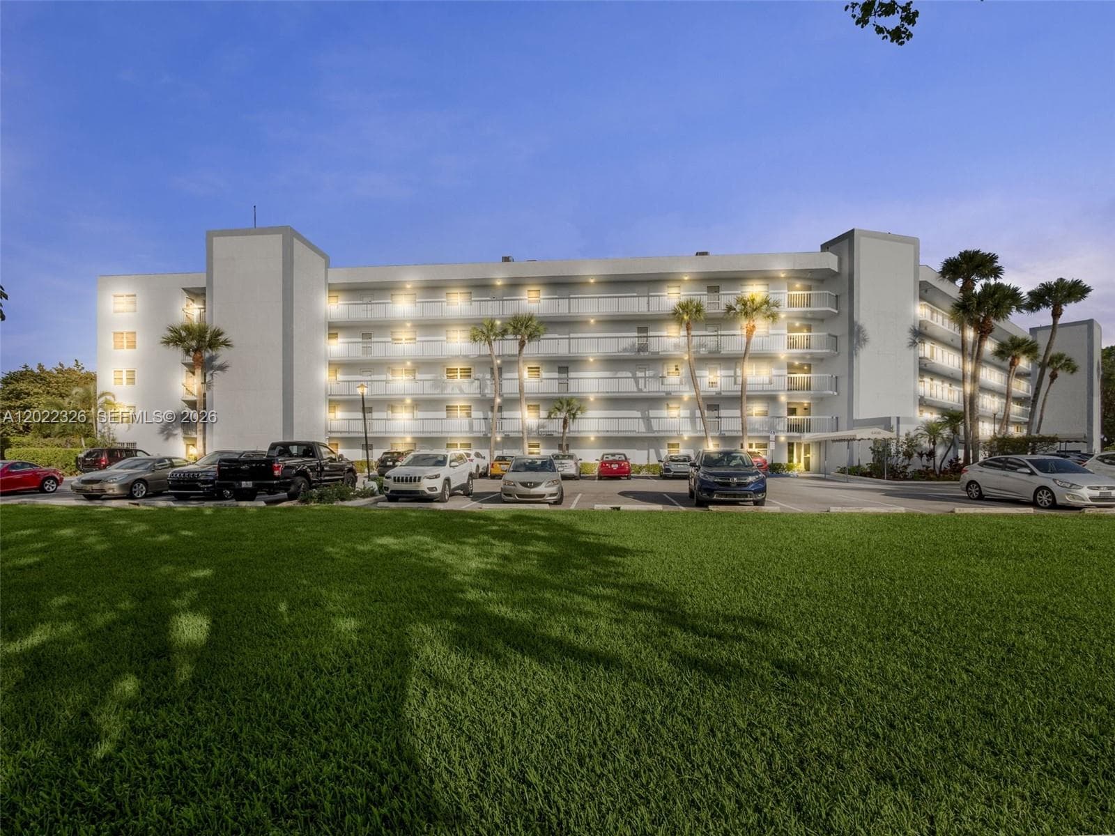 Boca Teeca Condominium #117