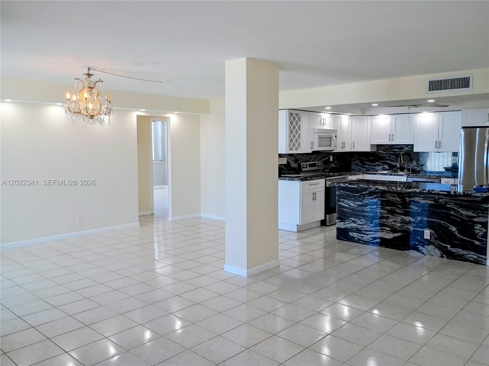 TRAFALGAR TOWERS CONDOMIN · #1208 in Hollywood - Photo 19