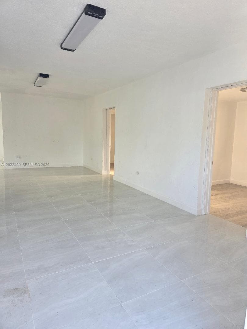 15340 Garfield Dr photo 8