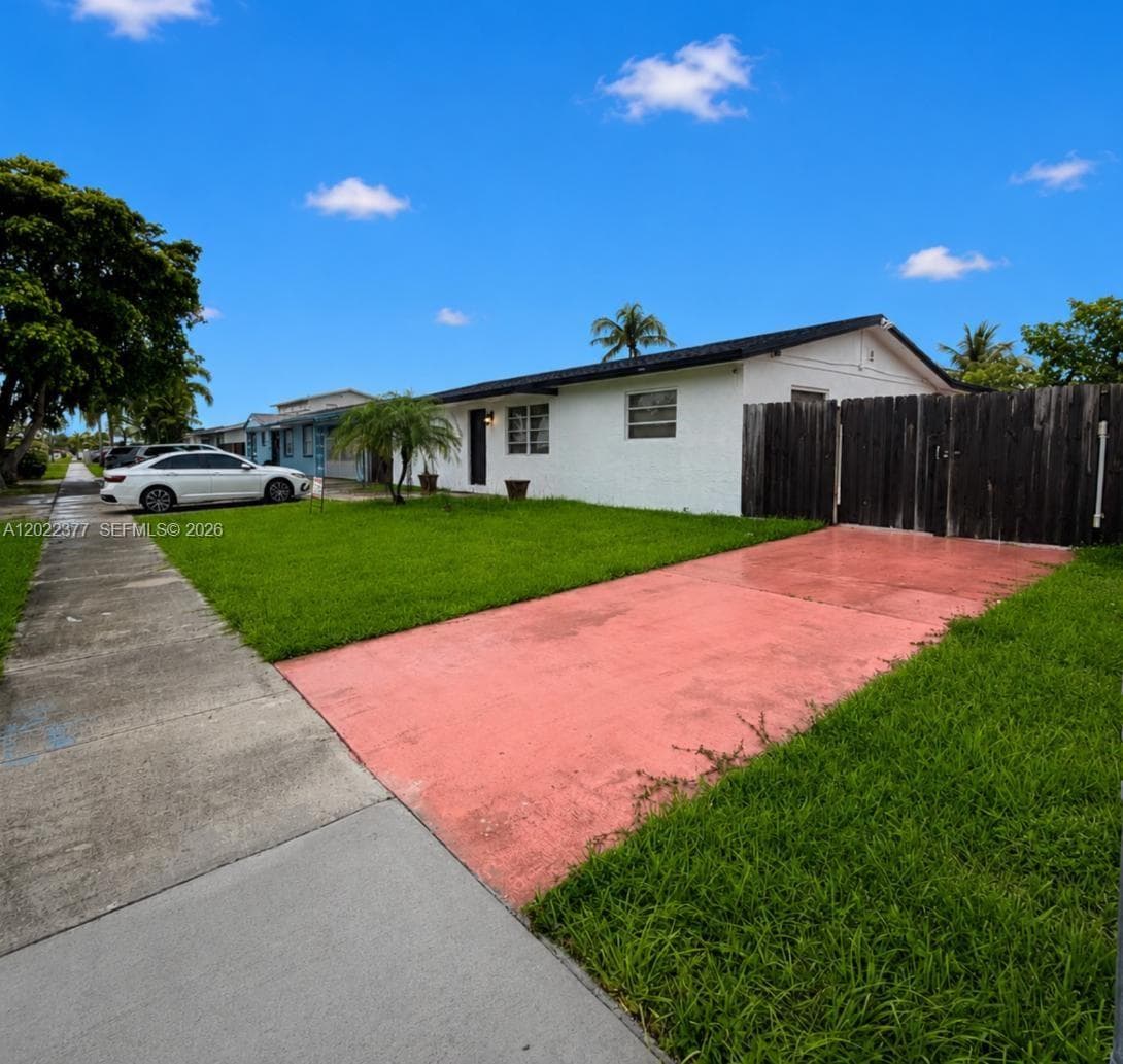 14905 SW 304th Ter photo 1