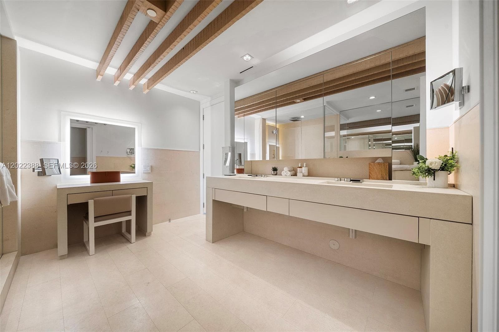 1 Hotel & Homes · #PH-1718 in Miami Beach - Photo 5
