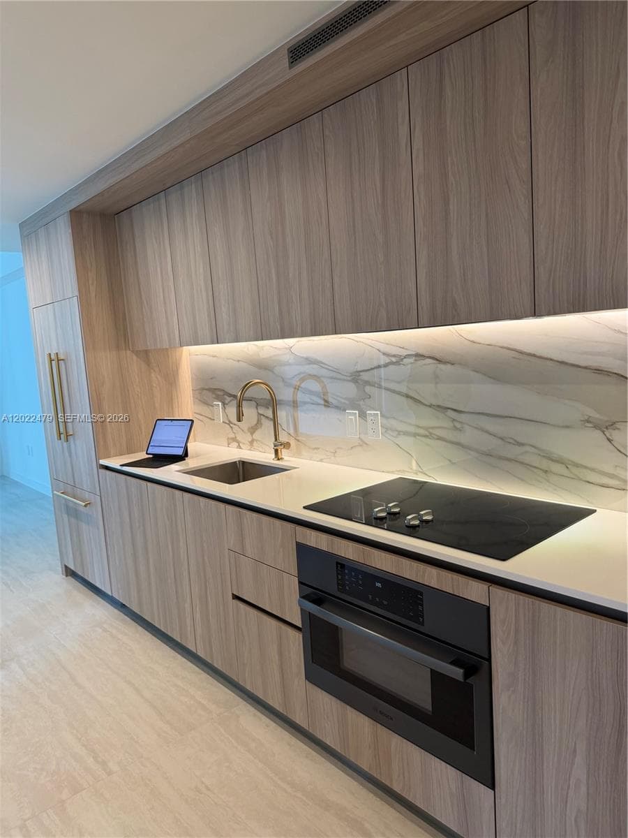 Viceroy Brickell Residences · #2306 in Miami - Photo 17