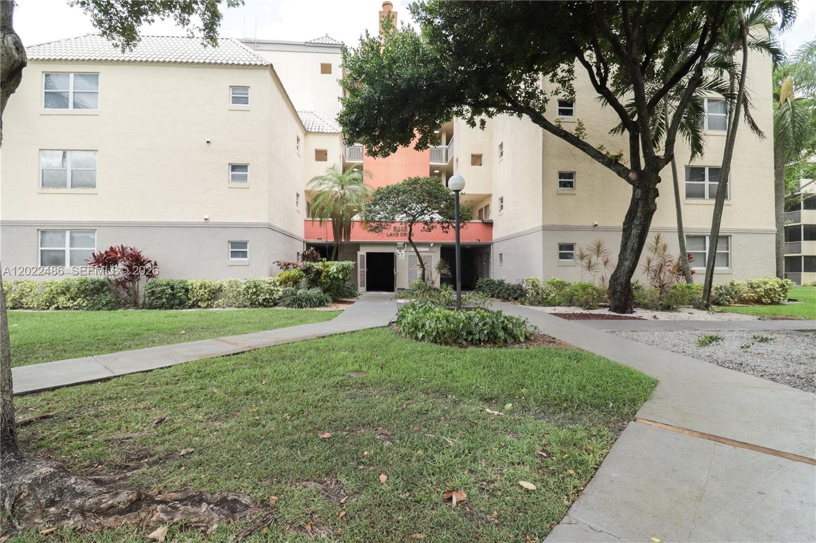 LAS VISTAS AT DORAL CONDO · #308 in Doral - Photo 12