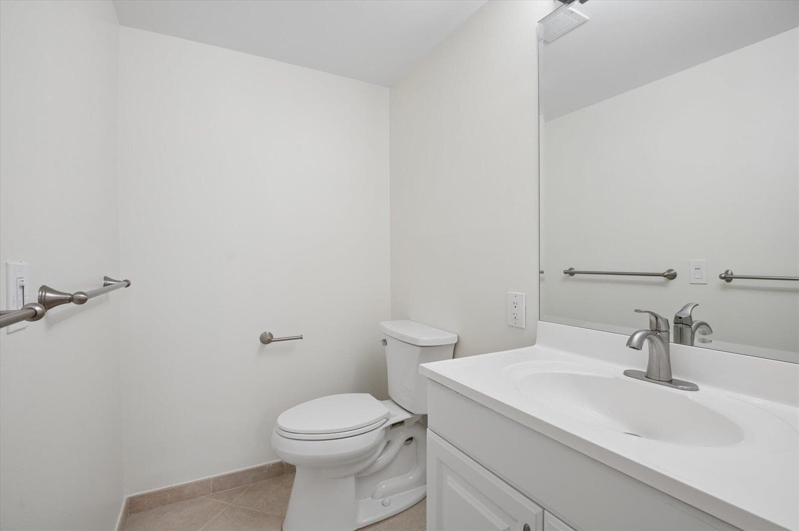 12-Carbonara-511 Bayshore Dr #206-12