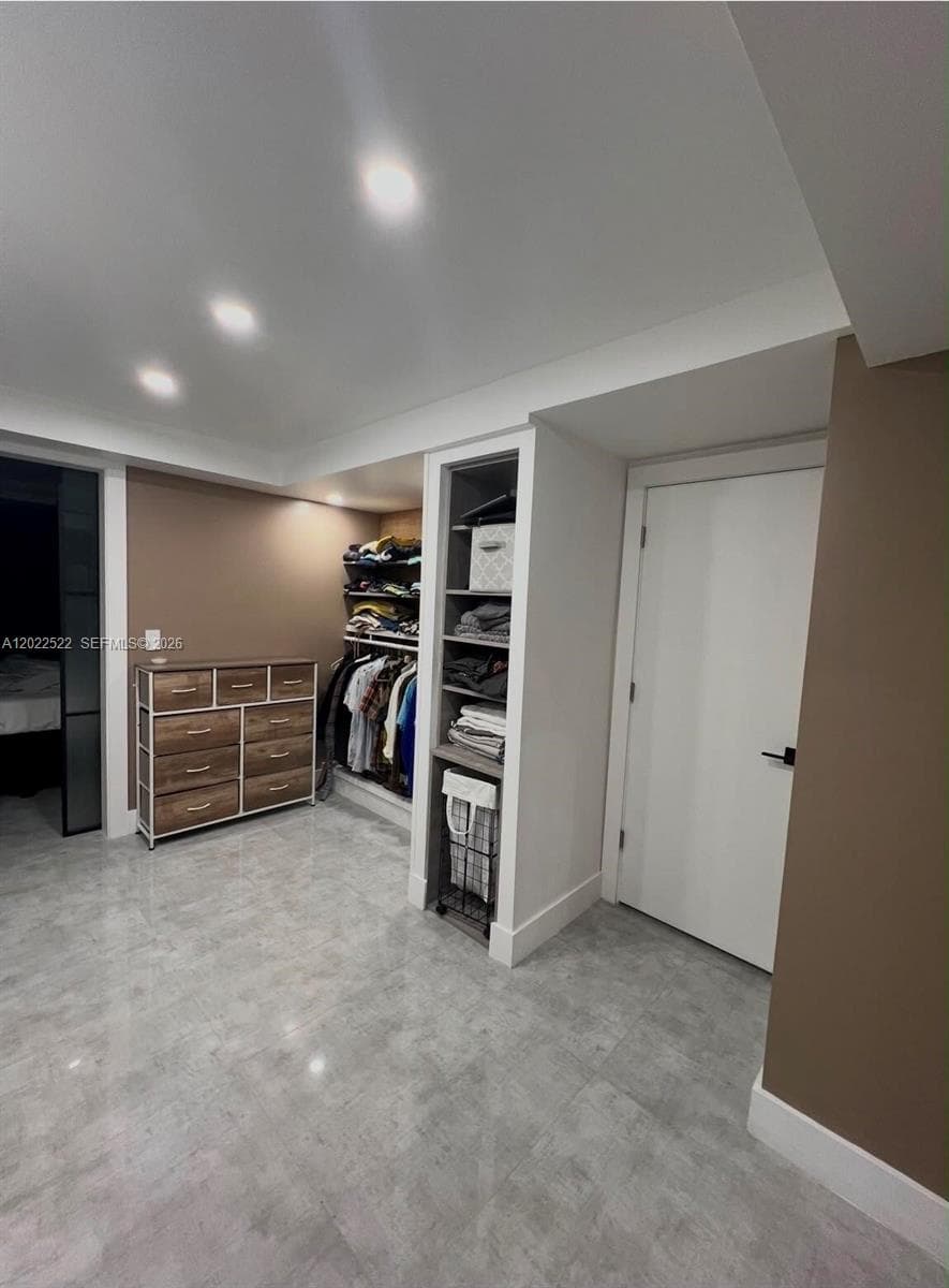 ISLAND SHORES CONDO · #1003 in North Miami Beach - Photo 13