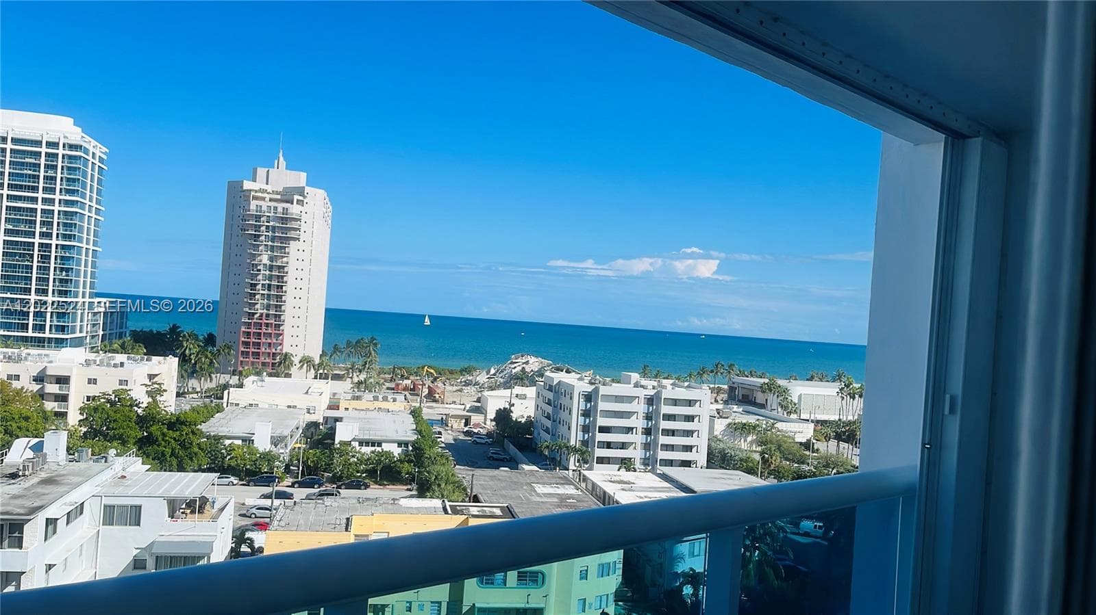 AQUASOL CONDO · #10T in Miami Beach - Photo 2