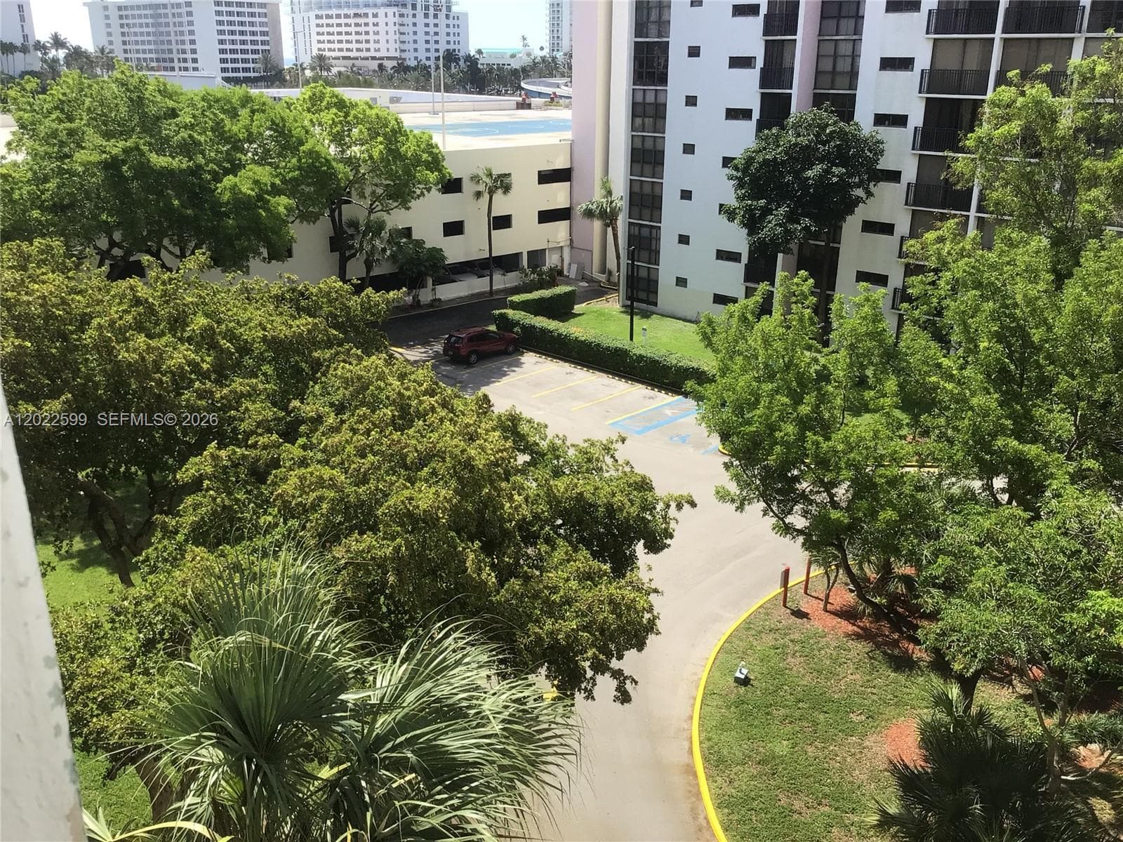 Plaza of theAmericas · #625 in Sunny Isles Beach - Photo 29