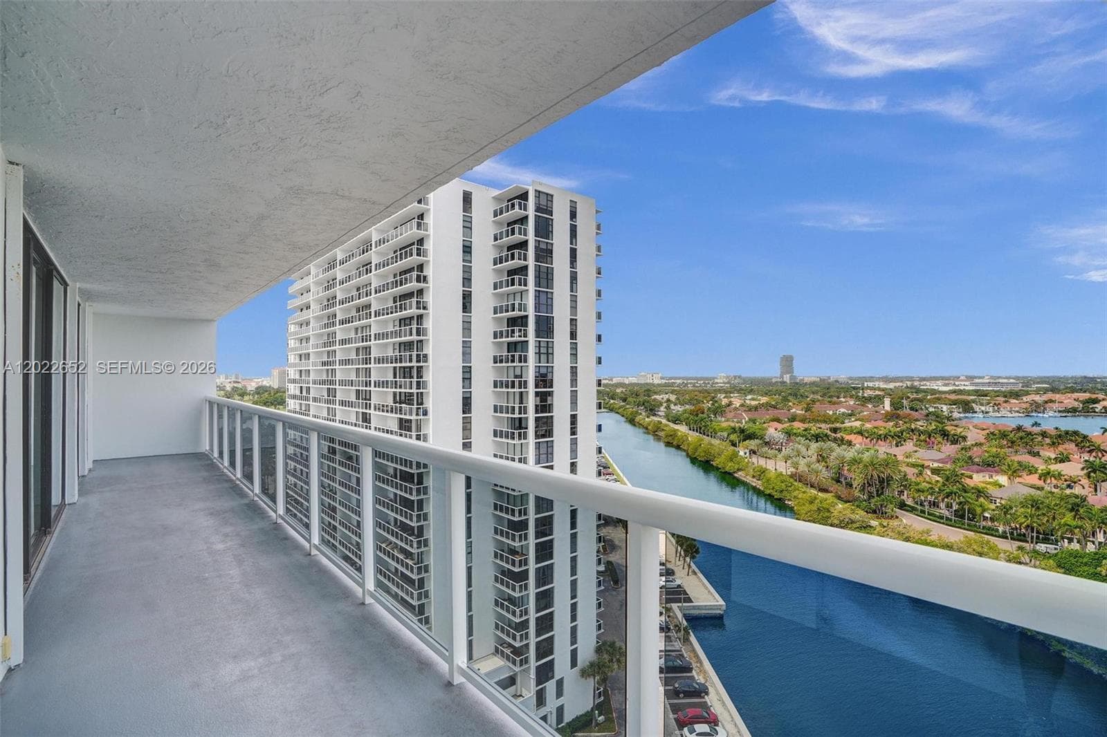 WATERVIEW CONDO · #1641 in Aventura - Photo 1