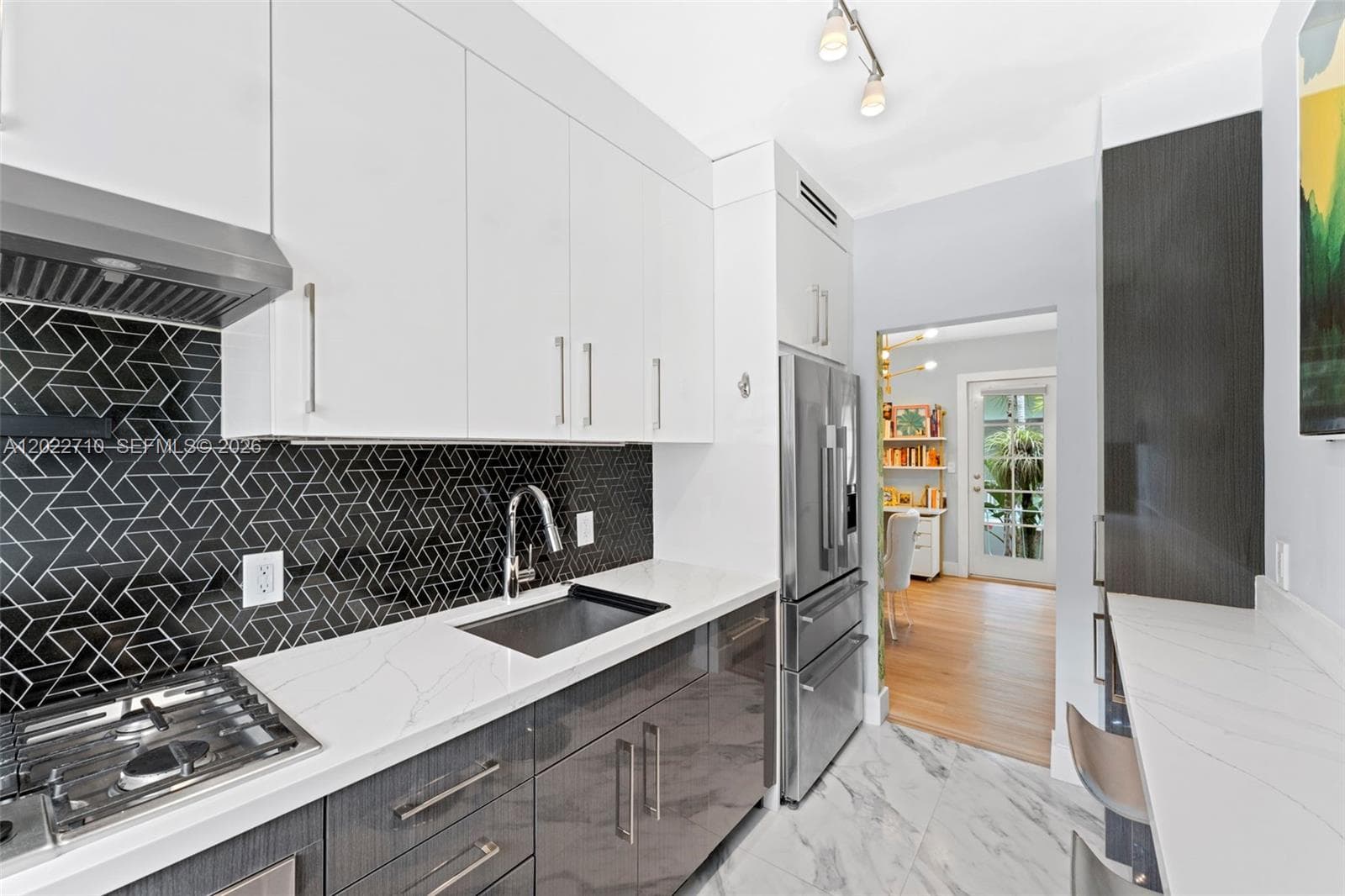 MANSFIELD PARK CONDO · #16 in Miami Beach - Photo 6