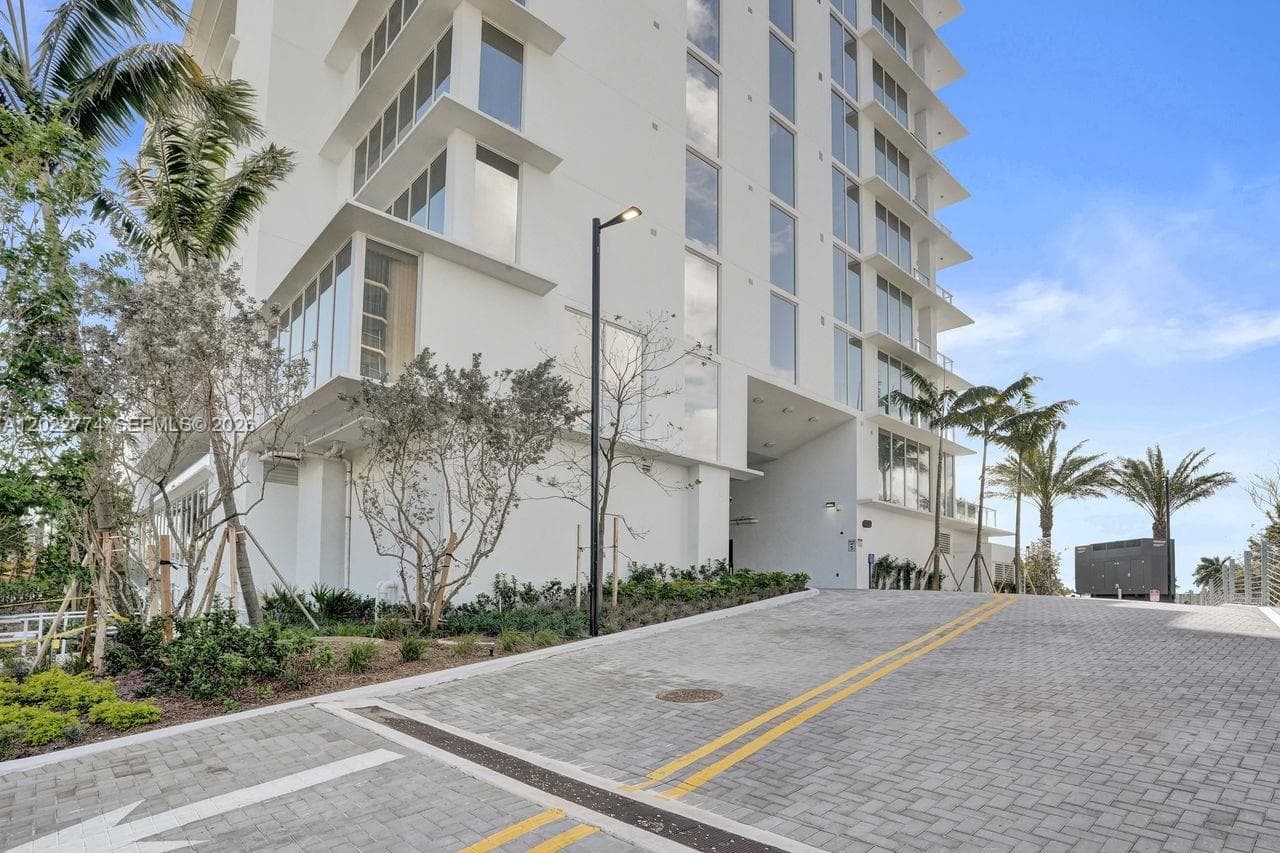 Entourage in the Sun · #402 in Pompano Beach - Photo 54