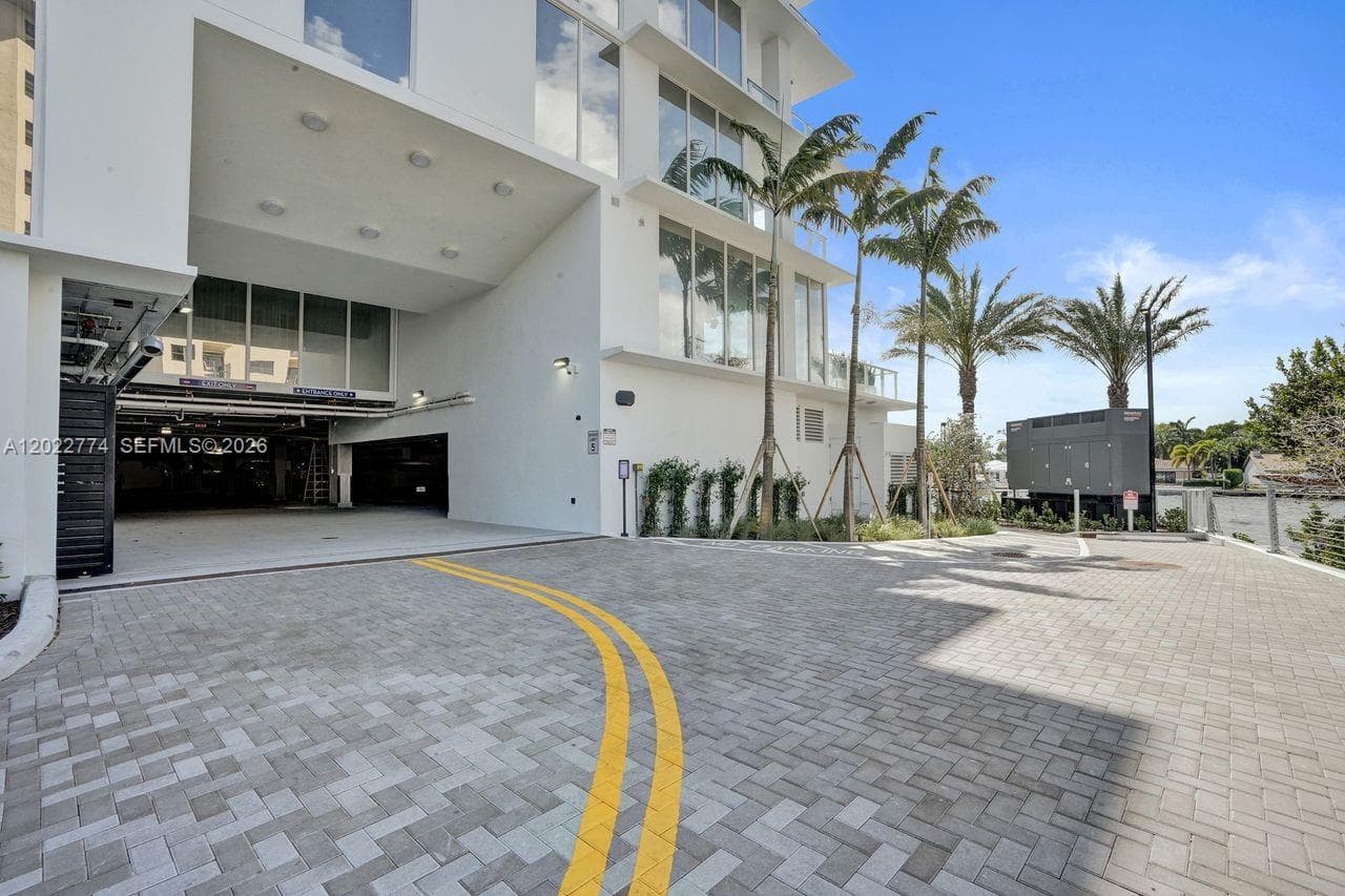 Entourage in the Sun · #402 in Pompano Beach - Photo 35