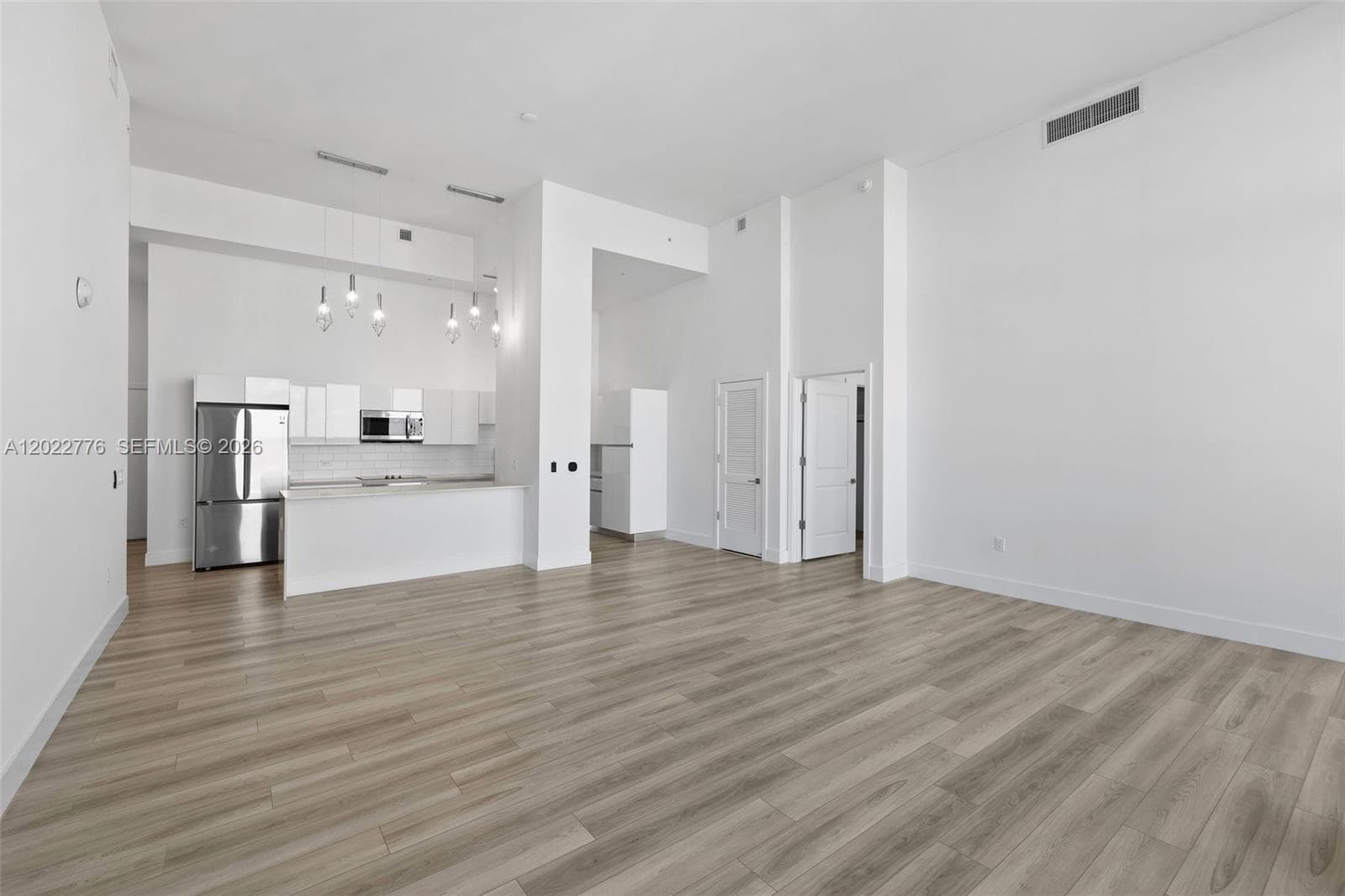 Mondrian Hallandale · #PH2703 in Hallandale Beach - Photo 5