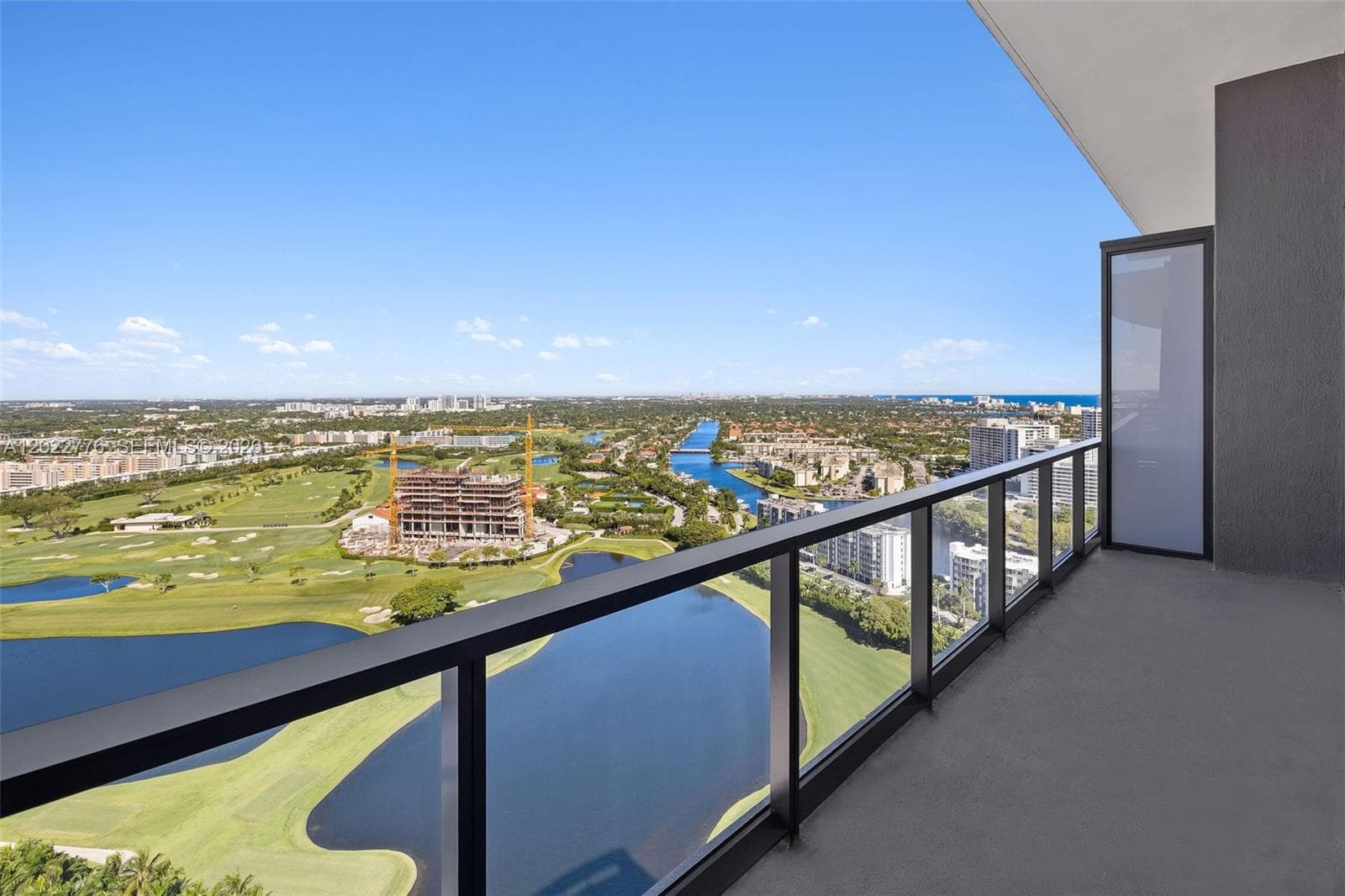 Mondrian Hallandale · #PH2703 in Hallandale Beach - Photo 11