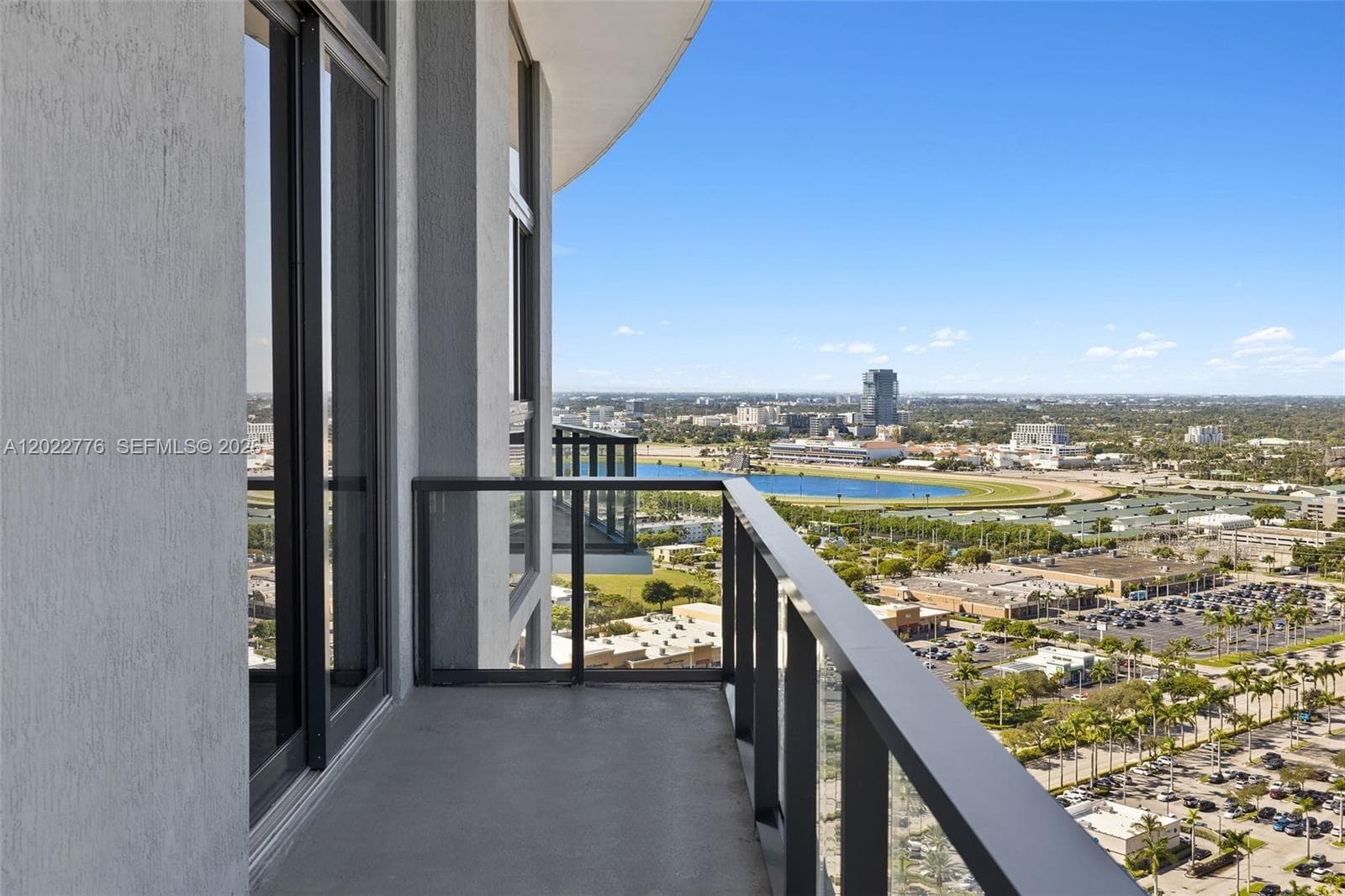 Mondrian Hallandale · #PH2703 in Hallandale Beach - Photo 31