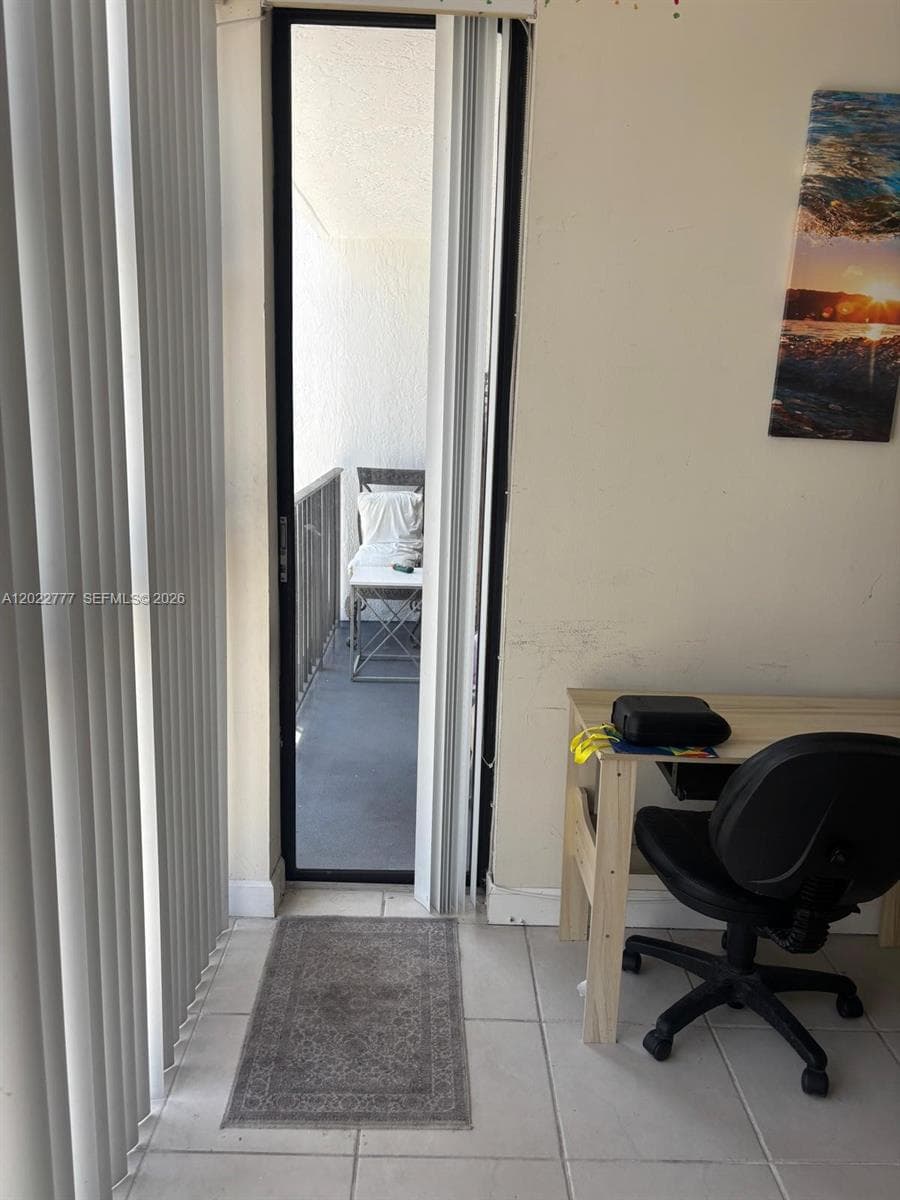 TOWERS OF OCEANVIEW · #324 in Hallandale Beach - Photo 10