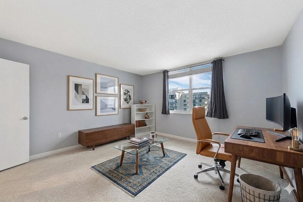 8-Bedroom2