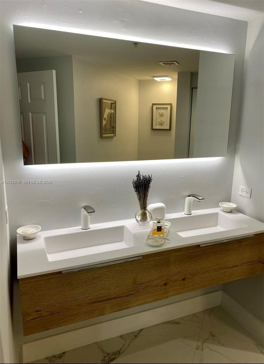 Porto Bellagio · #3609 in Sunny Isles Beach - Photo 18