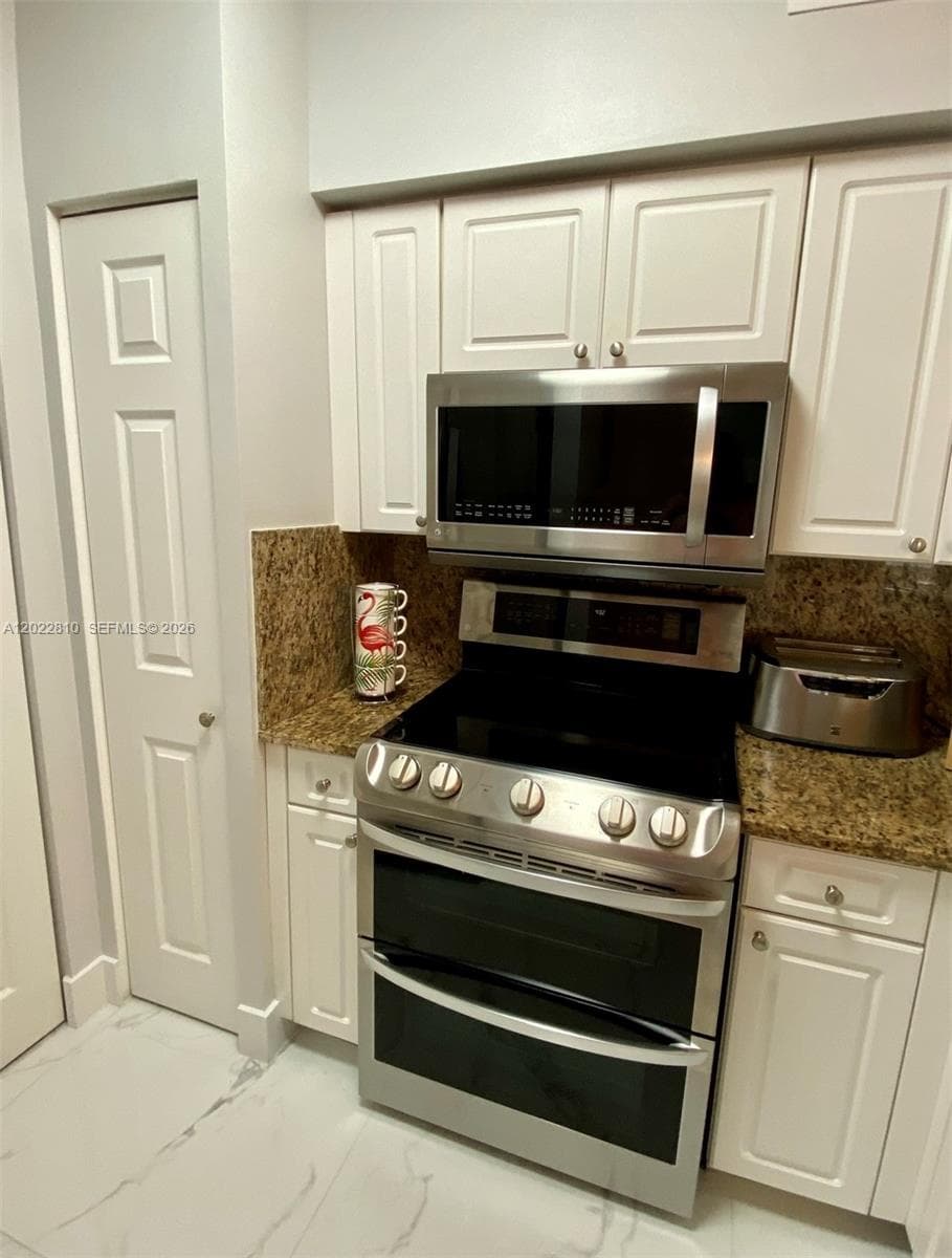 Porto Bellagio · #3609 in Sunny Isles Beach - Photo 11