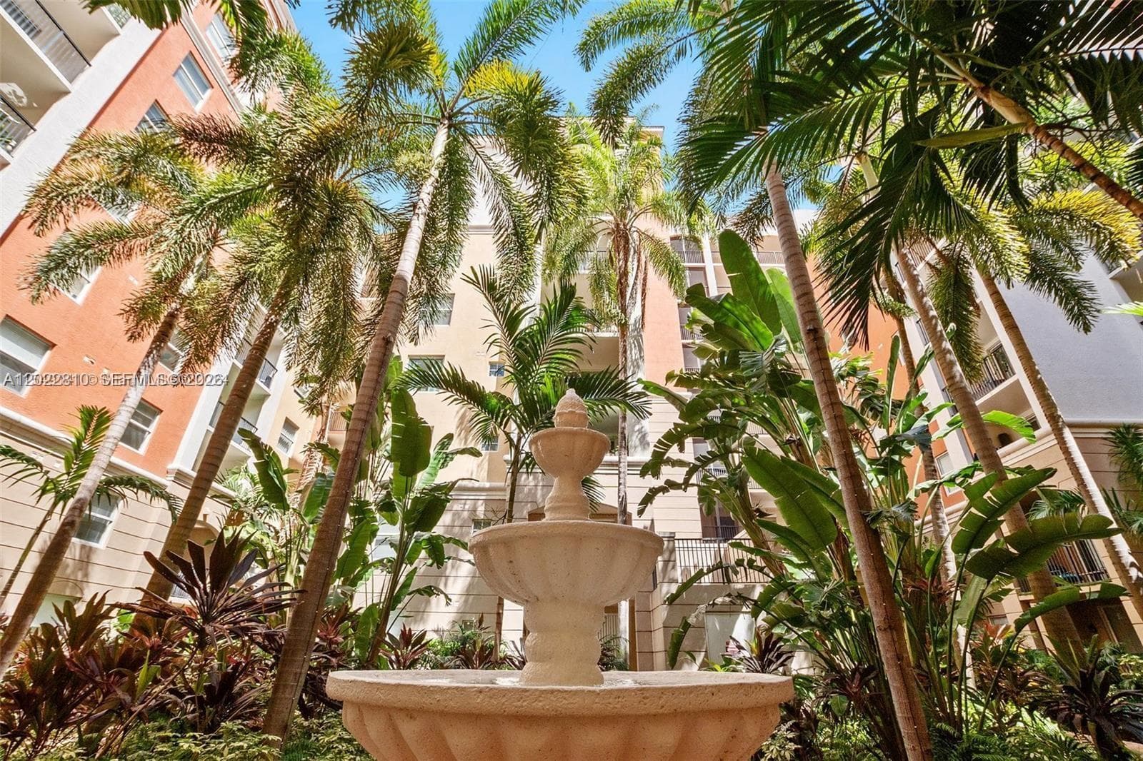 Porto Bellagio · #3609 in Sunny Isles Beach - Photo 29