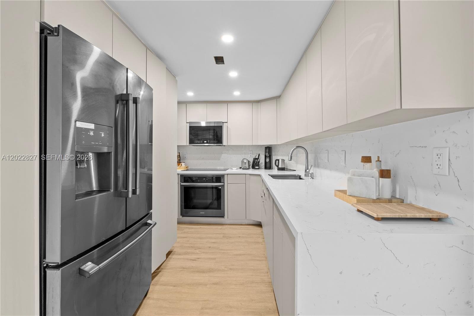 ARLEN HOUSE · #1504 in Sunny Isles Beach - Photo 18