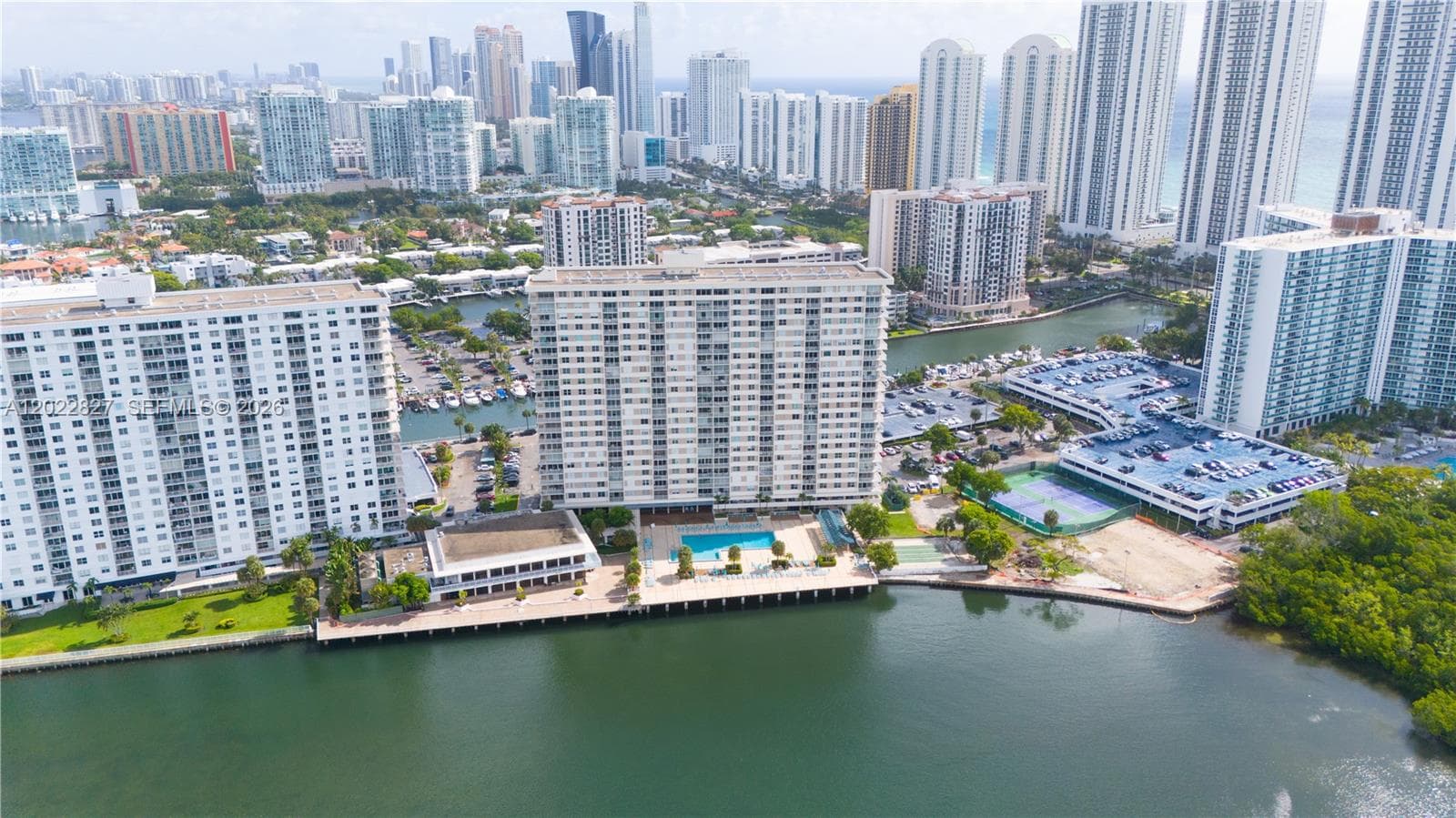ARLEN HOUSE · #1504 in Sunny Isles Beach - Photo 8