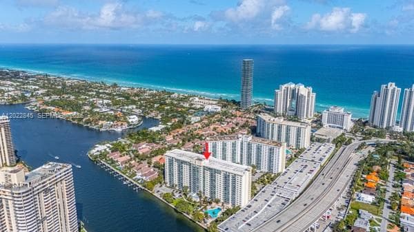 OceanView · #817 in Sunny Isles Beach - Photo 2